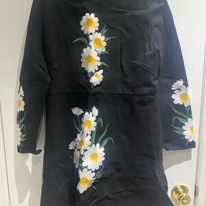 🌻 Twee Embroidered Long Sleeved Dress 🕊️